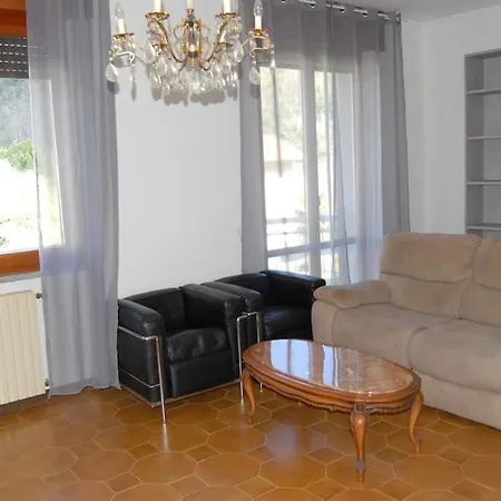 Aleksander' S House Apartment Pontremoli